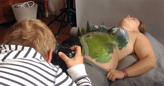Husband Announced His Wife’s Pregnancy With Some Special Pictures