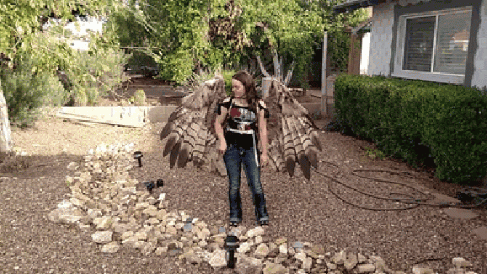 cosplay-hydraulic-wings-alexis-noriega-crooked-feather-1