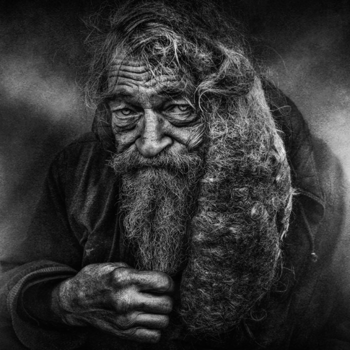 black-white-homeless-portraits-lee-jeffries-9