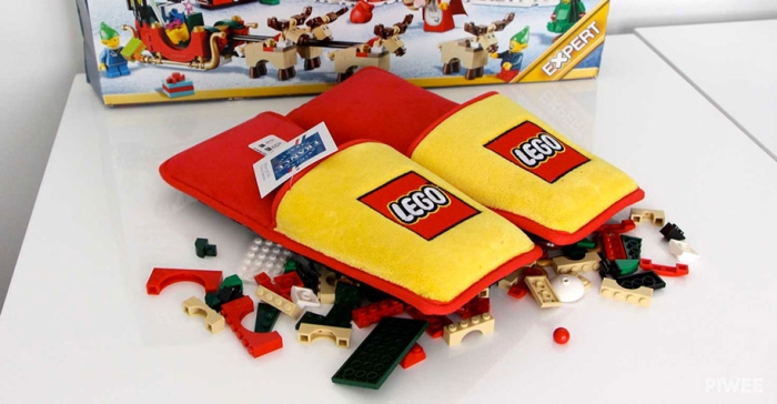 christmas-anti-lego-slippers-brand-station-france-3