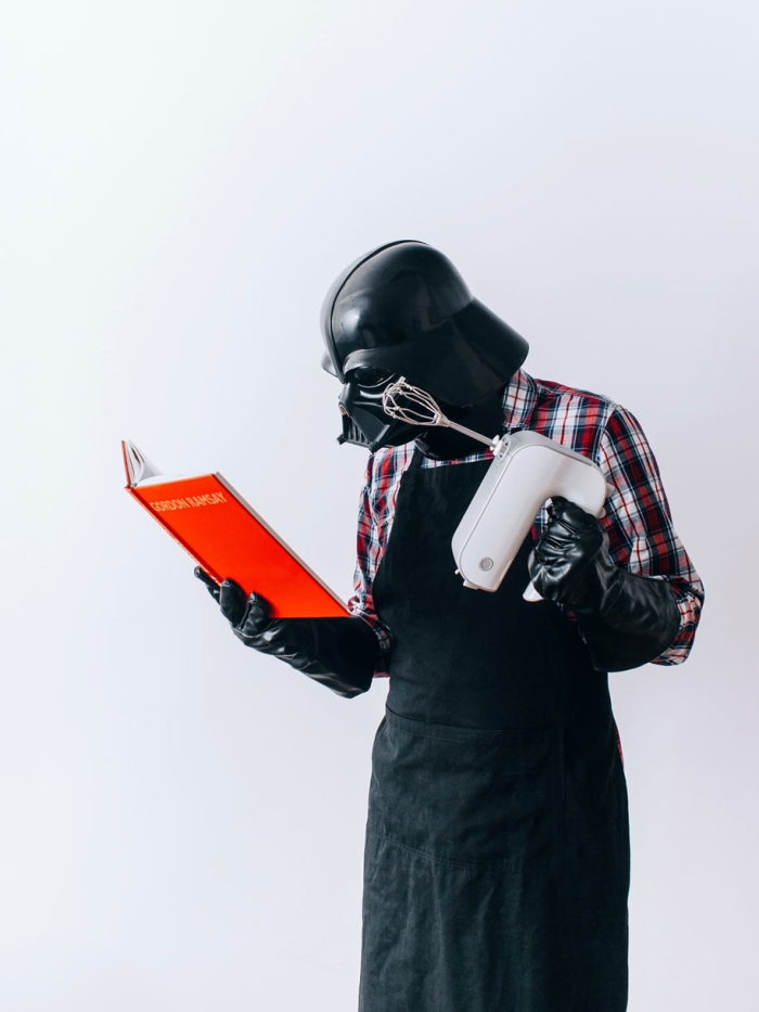 daily-life-darth-vader-pawel-kadysz-13