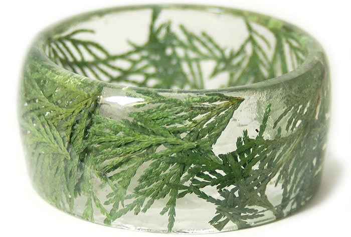 plant-flower-resin-bracelet-bangles-modern-flower-child-sarah-2
