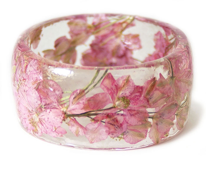 plant-flower-resin-bracelet-bangles-modern-flower-child-sarah-8