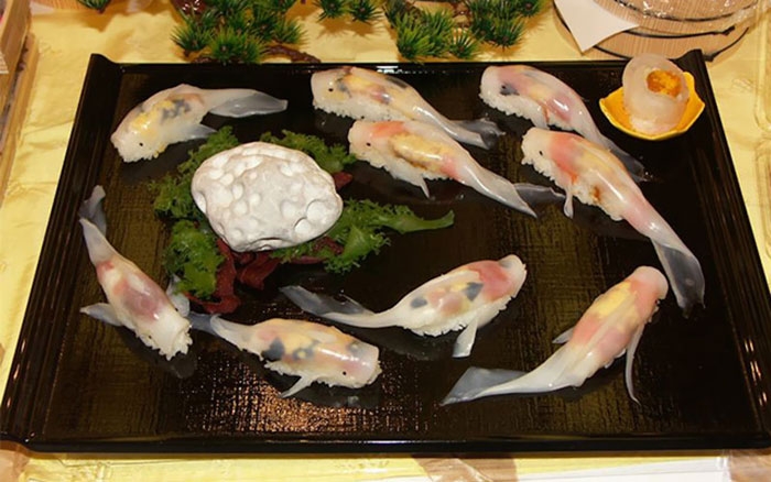 real-life-swimming-koi-sushi-tutorial-junskitchen-10