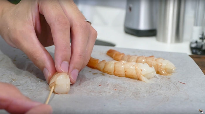 real-life-swimming-koi-sushi-tutorial-junskitchen-12