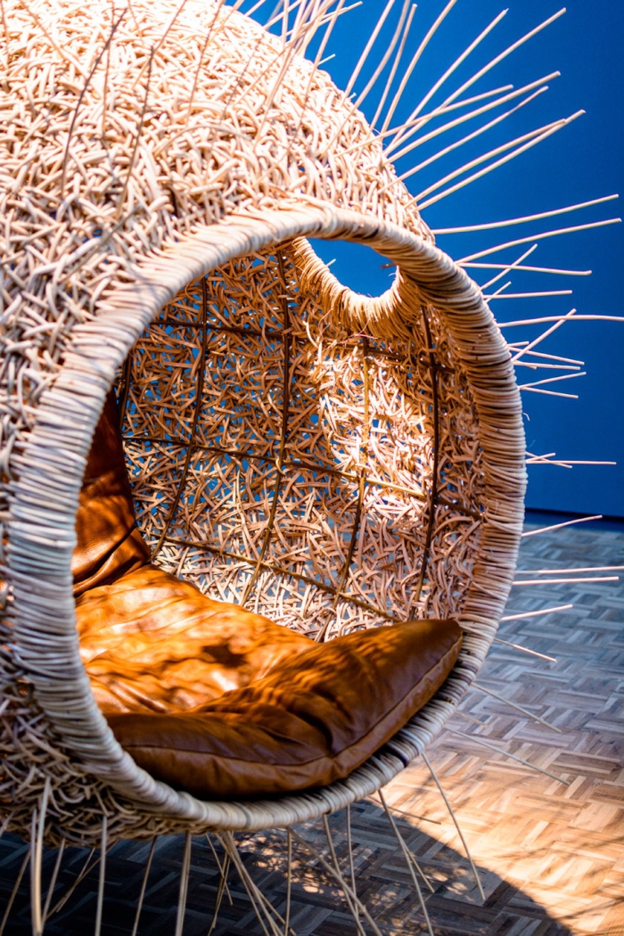 animal-mouth-hanging-chairs-monstera-deliciosa-porky-hefer-4