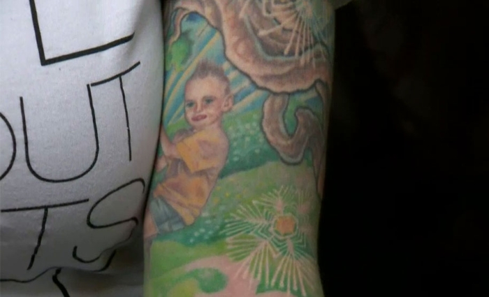 transgender-teen-girl-boy-mom-tattoo-update-steve-peace-4