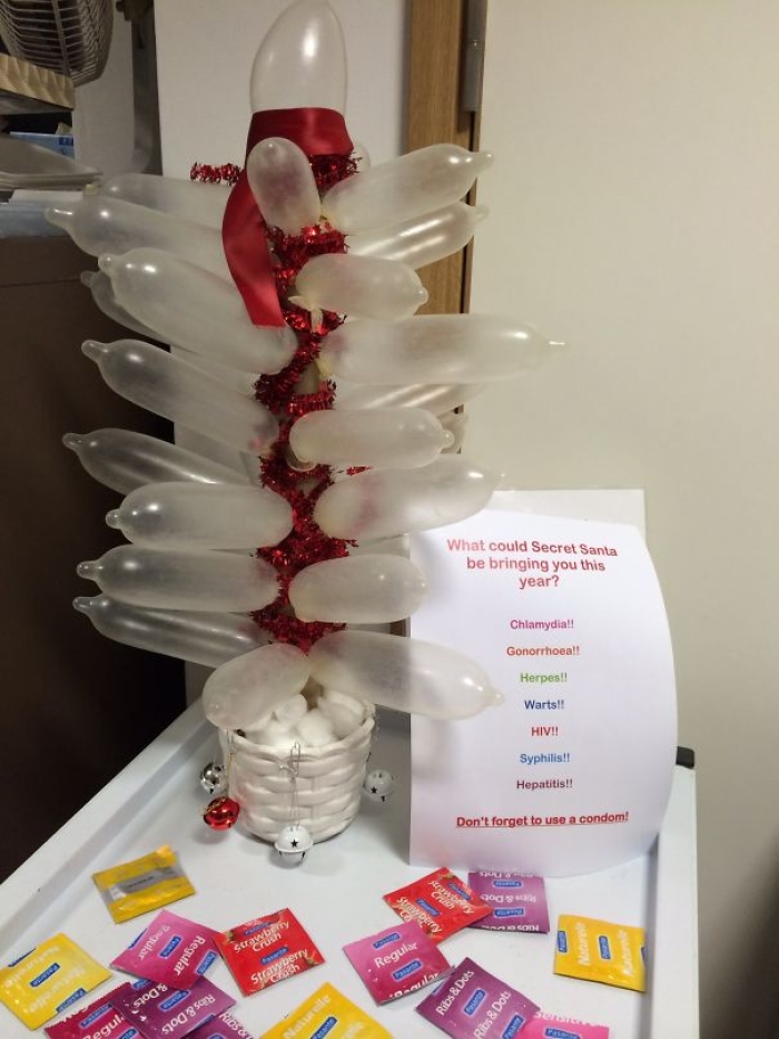 christmas-holiday-hospital-decorations-10