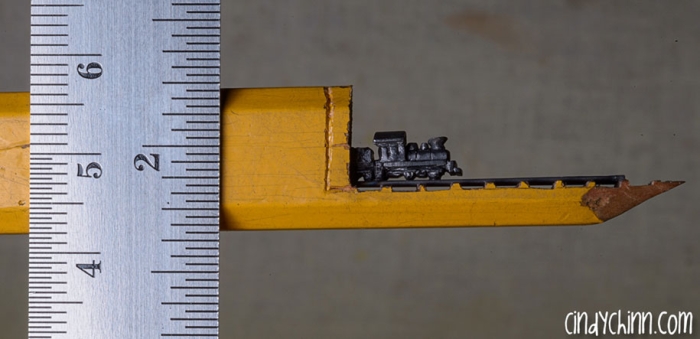 pencil-lead-carving-train-cindy-chinn-12