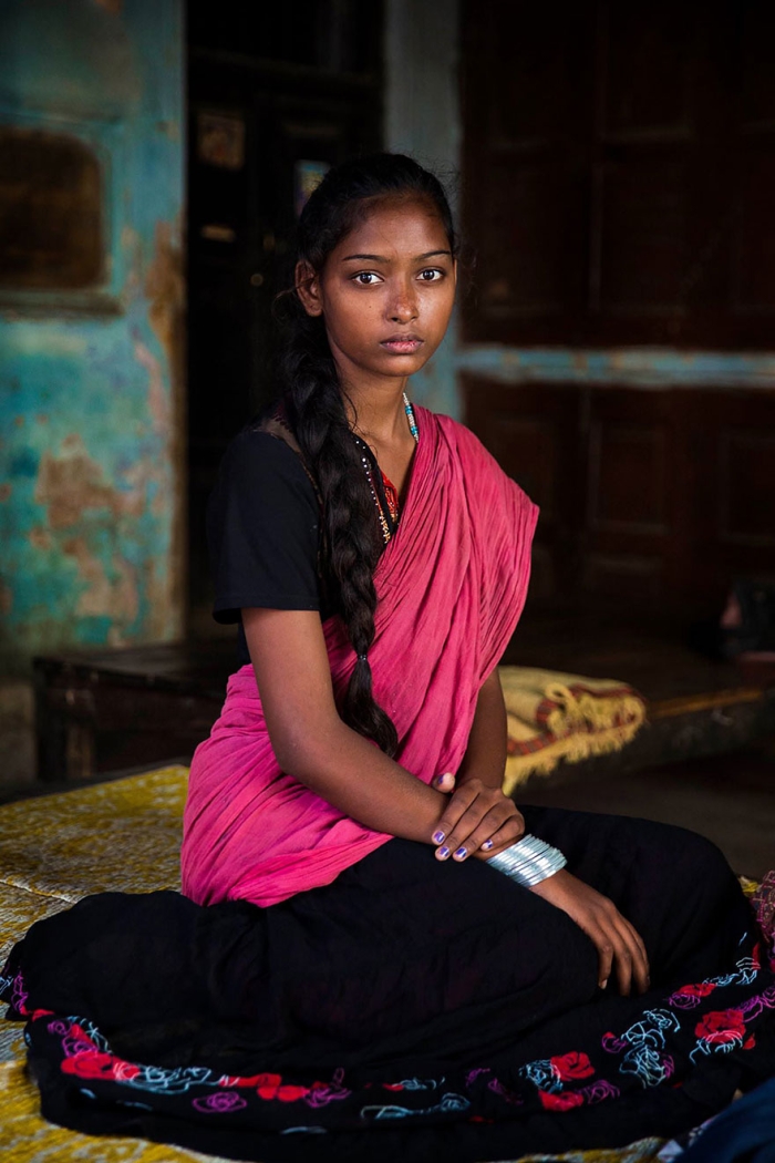 women-photos-world-atlas-beauty-mihaela-noroc-40
