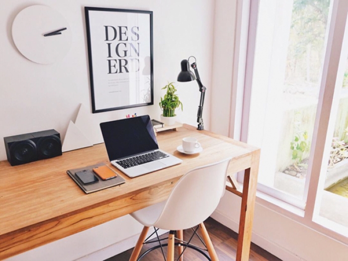 minimalist-desk-workplace-minimal-setups-8