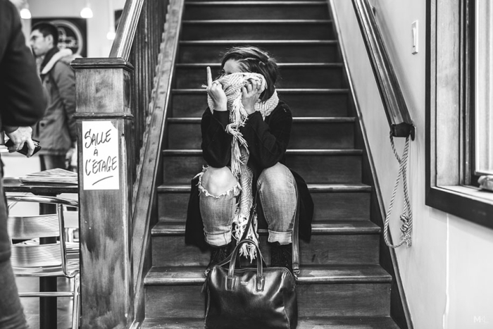 camera-shy-girlfriend-cute-portraits-mikael-theimer-9