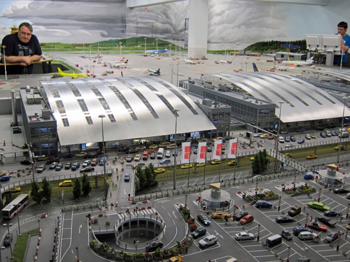 model-rail-train-google-street-view-maps-miniatur-wunderland-hamburg-11