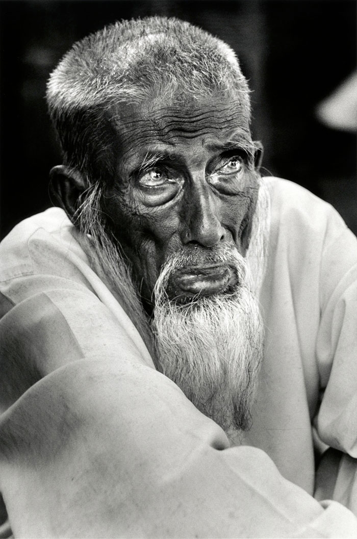 half-blind-one-eye-photographer-walter-rothwell-31