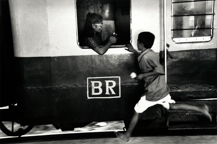 half-blind-one-eye-photographer-walter-rothwell-24
