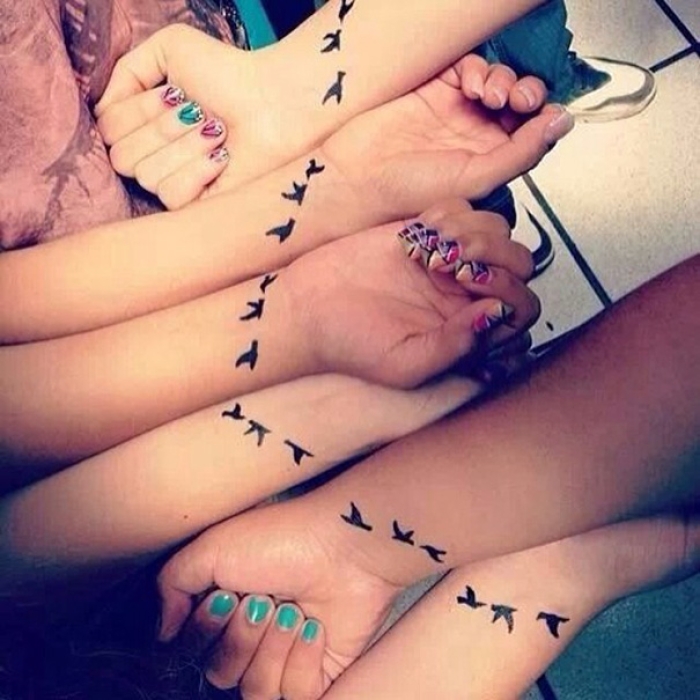 body-art-special-sister-sisterhood-bond-tattoos-22