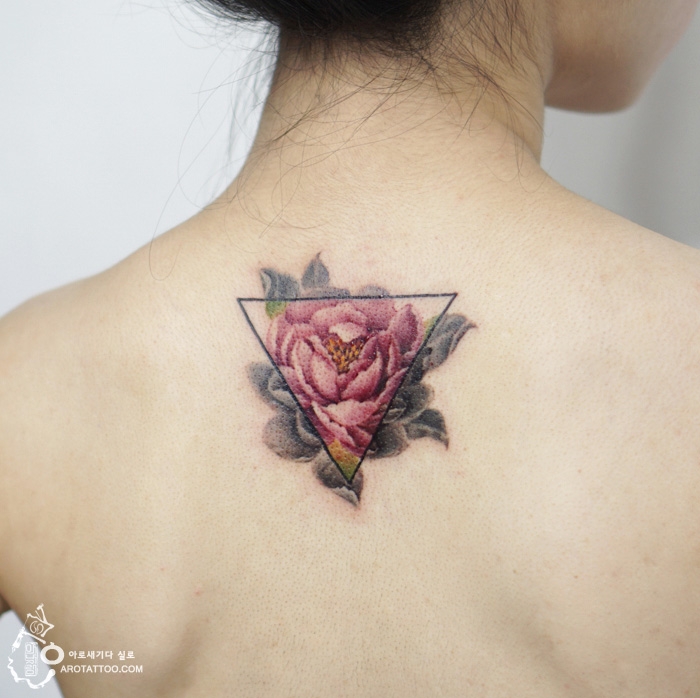 watercolor-painting-tattoo-on-skin-9
