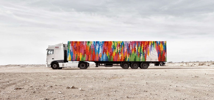 moving-graffiti-trucks-project-spain-16