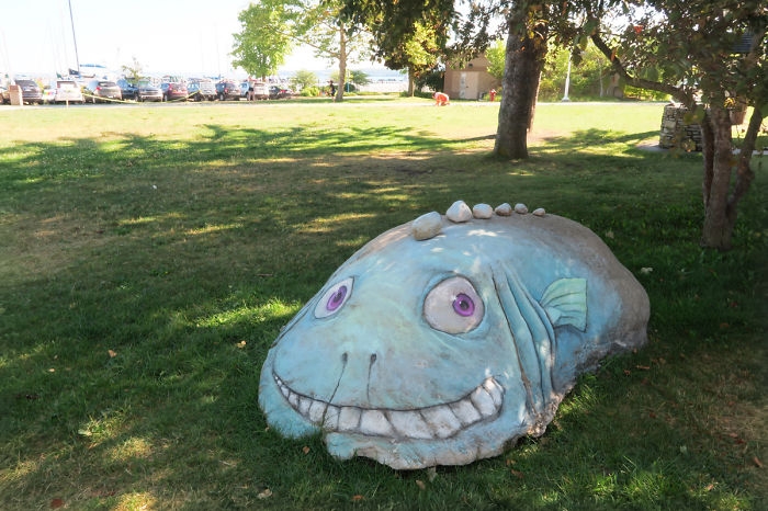 adorable-chalk-drawn-creatures-sidewalk-david-zinn-1