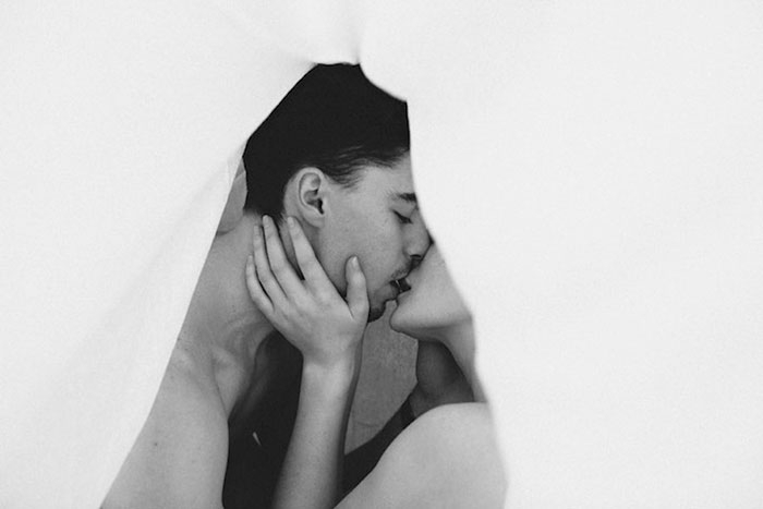 intimate-moments-couples-portraits-natalia-mindru-photomicona-24