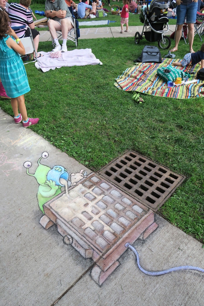 adorable-chalk-drawn-creatures-sidewalk-david-zinn-7