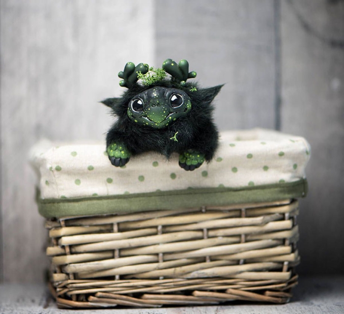 cute-fantasy-monsters-dolls-katyushka-10