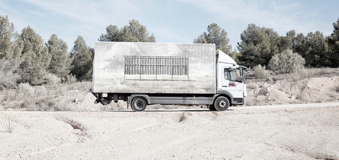 moving-graffiti-trucks-project-spain-6