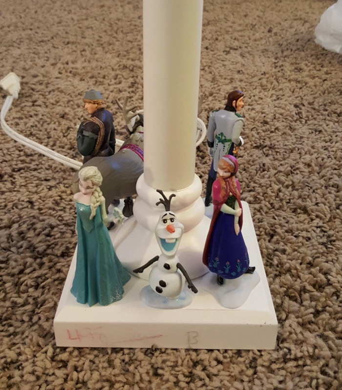 diy-superhero-action-figures-lamp-2