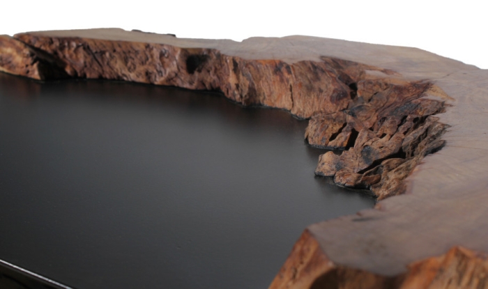 Furniture made out of 'Traviesa' wood combined with black metal