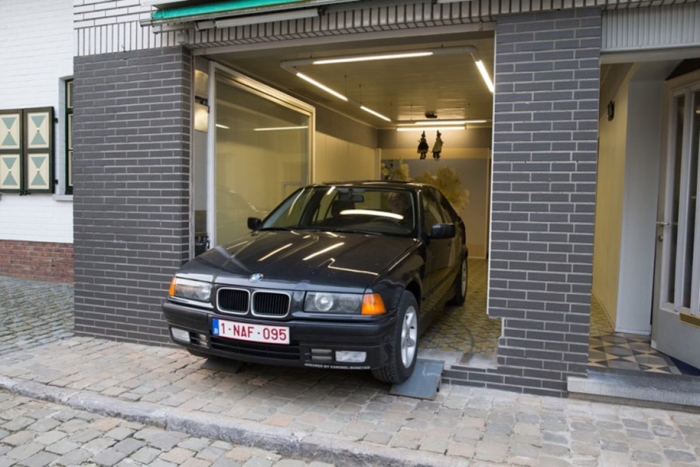 guy-outsmarts-city-counsel-garage-eric-vekeman-11