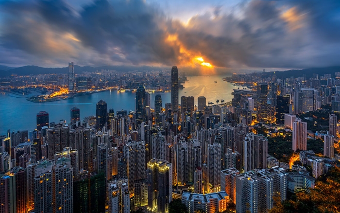 drone-photos-show-immense-size-hong-kong-8