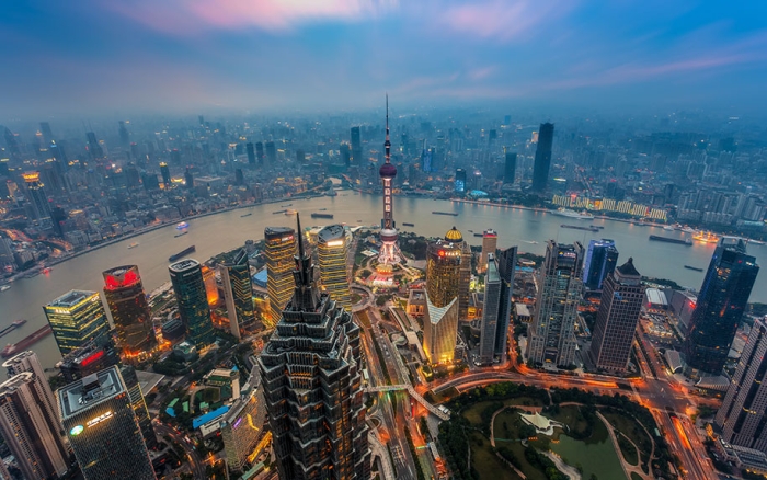 drone-photos-show-immense-size-hong-kong-9