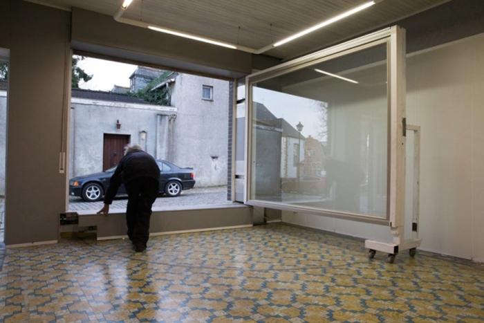 guy-outsmarts-city-counsel-garage-eric-vekeman-9