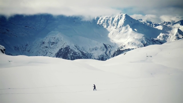 game-of-thrones-snow-drawings-french-alps-8
