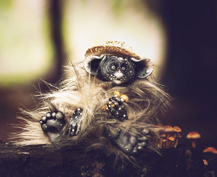 cute-fantasy-monsters-dolls-katyushka-6