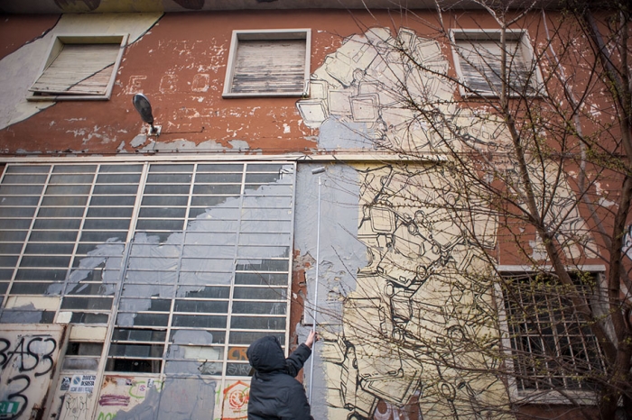 street-art-blu-destroyed-own-graffiti-protest-bologna-8