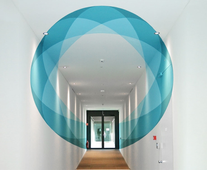 3d-shape-shifting-mural-transforms-as-you-walk-through-truly-design-3