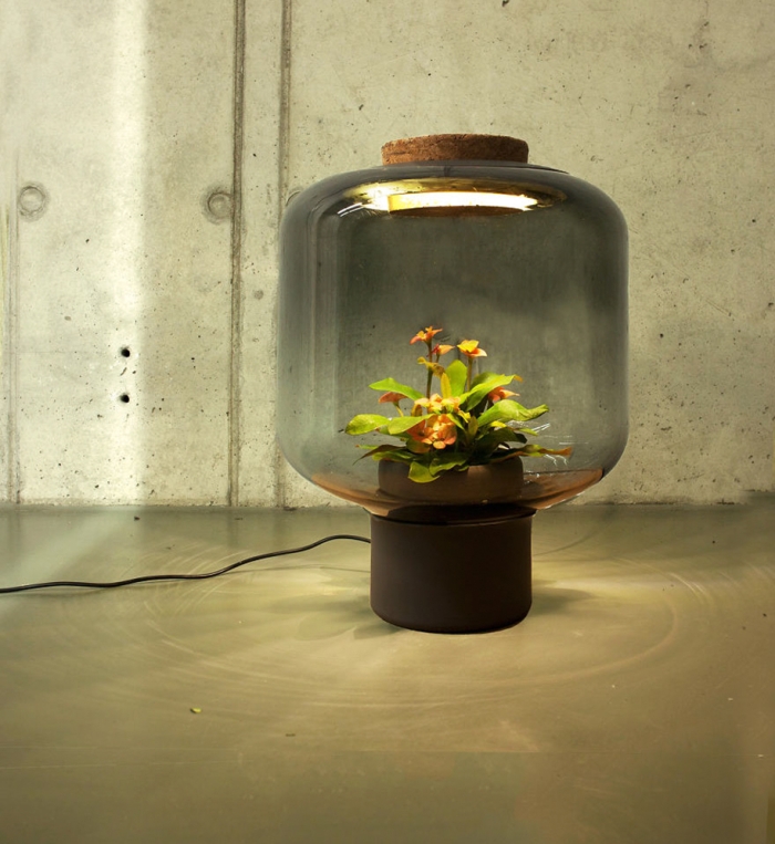 mygdal-plant-lamps-for-windowless-spaces-we-love-eames-2