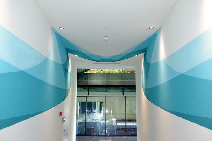 3d-shape-shifting-mural-transforms-as-you-walk-through-truly-design-2