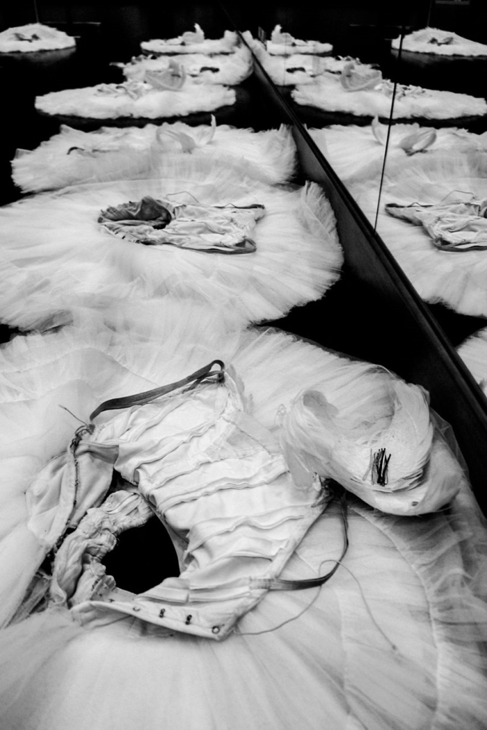 behind-stage-russian-ballet-dancers-photographer-darian-volkova-9