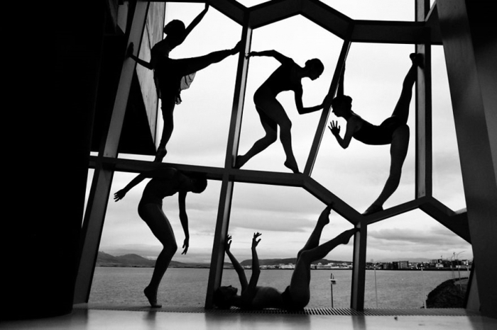 behind-stage-russian-ballet-dancers-photographer-darian-volkova-12