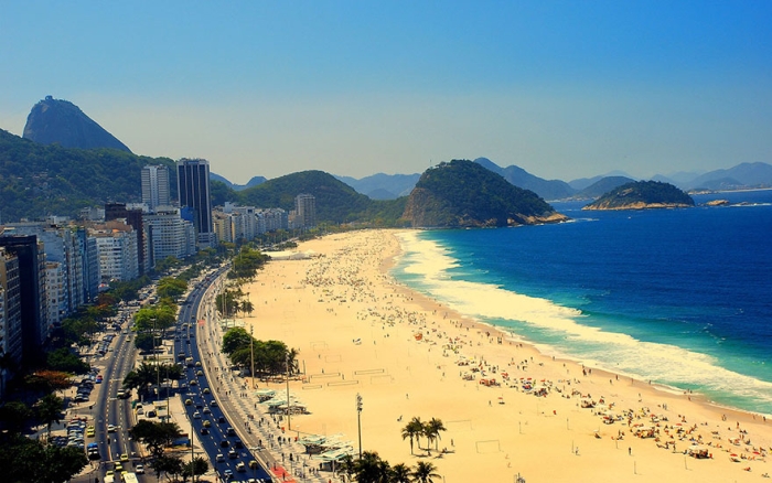 travel-dream-vacation-vs-real-thing-4