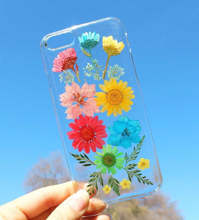 phone-cases-with-real-flowers-house-of-blings-14