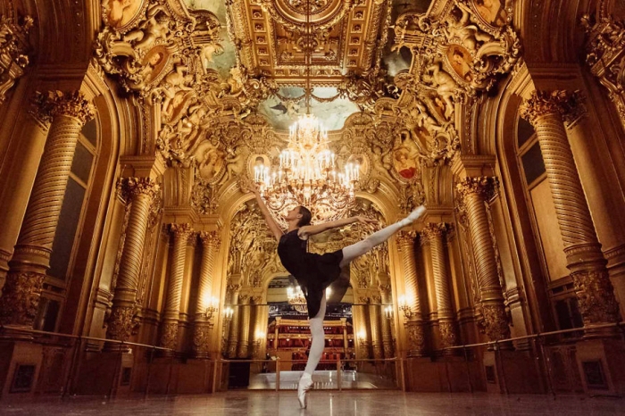 behind-stage-russian-ballet-dancers-photographer-darian-volkova-1
