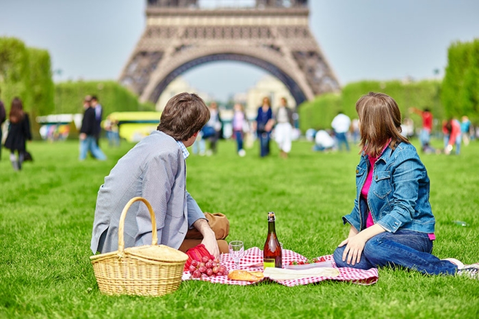 travel-dream-vacation-vs-real-thing-13