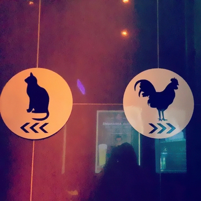 funny-creative-bathroom-signs-11
