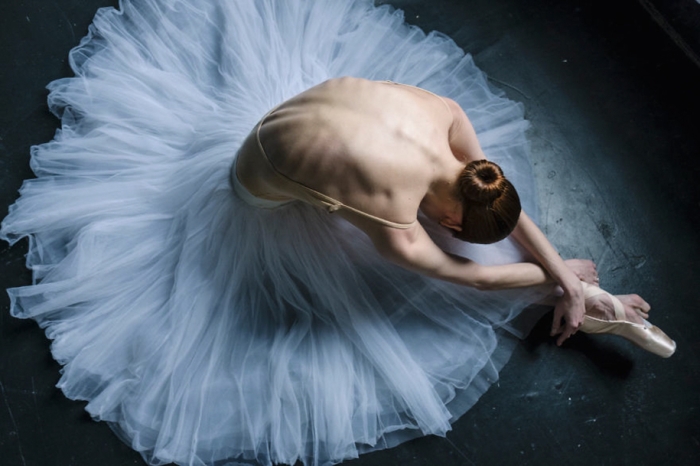behind-stage-russian-ballet-dancers-photographer-darian-volkova-4