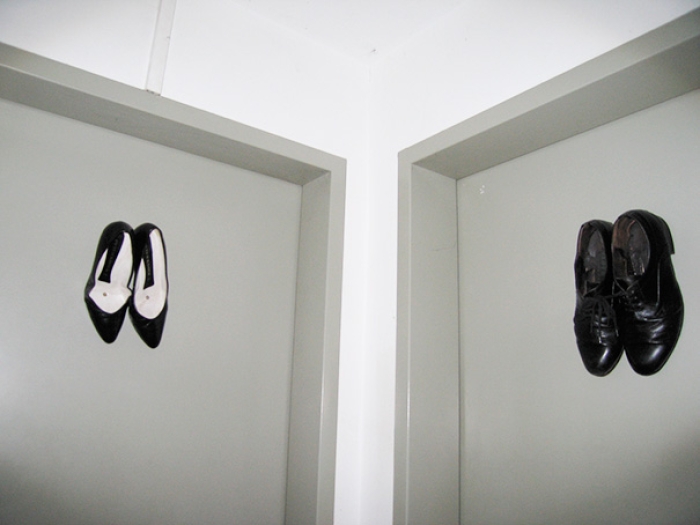 funny-creative-bathroom-signs-9