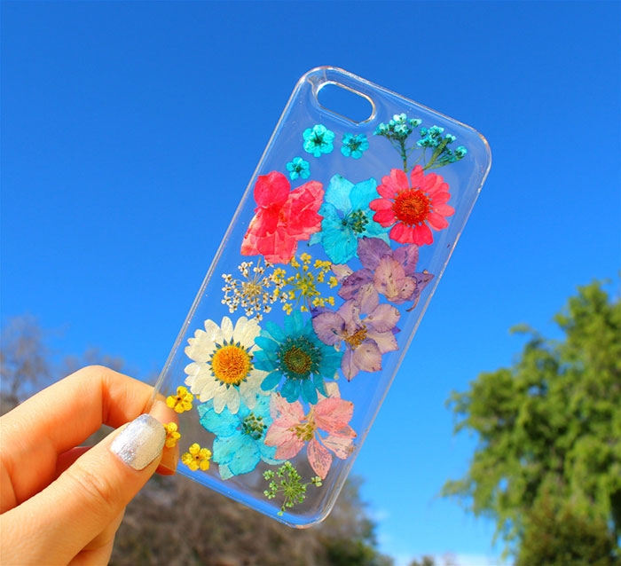 phone-cases-with-real-flowers-house-of-blings-7