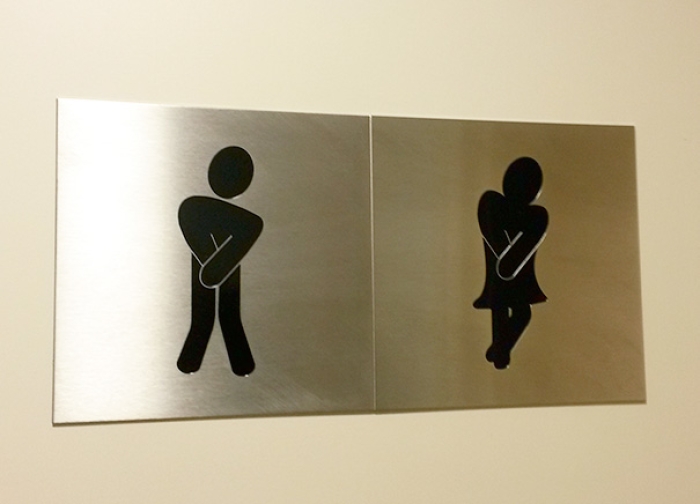 funny-creative-bathroom-signs-18